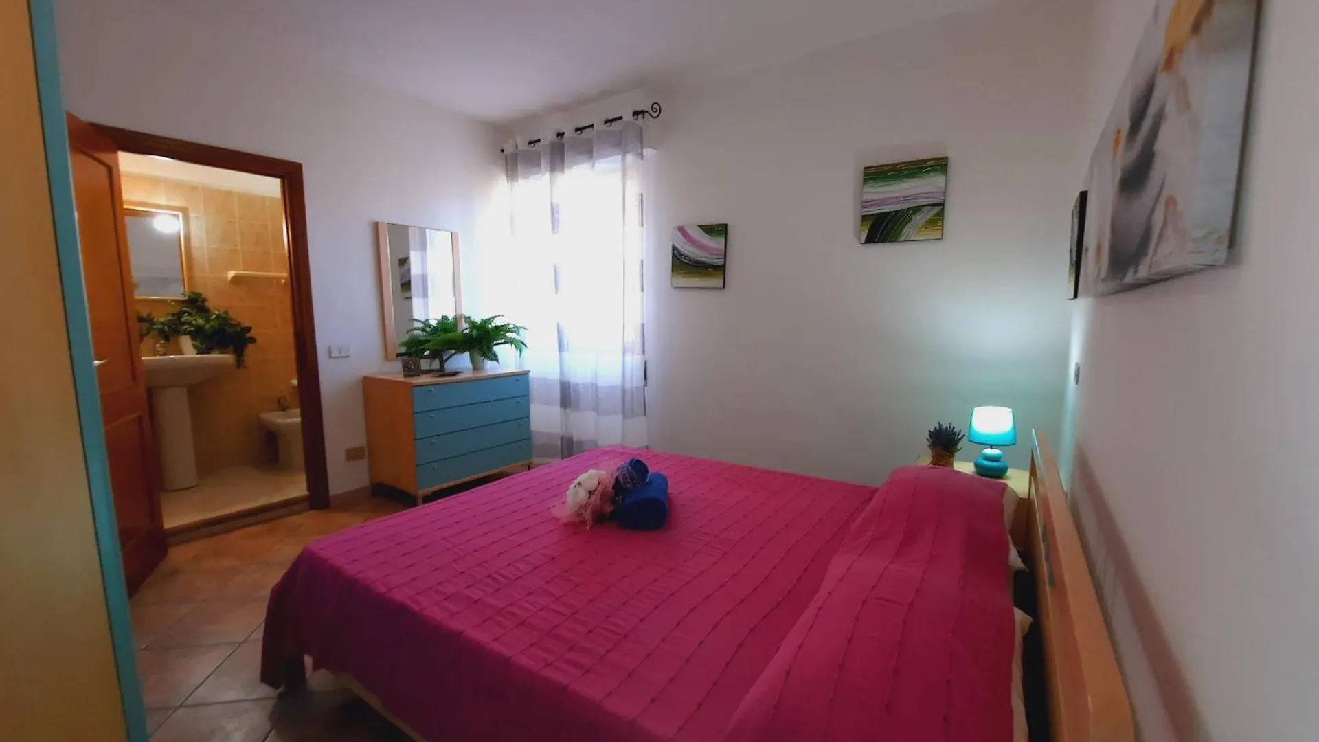 דירה Case Vacanza A סנטה טרזה גאיורה